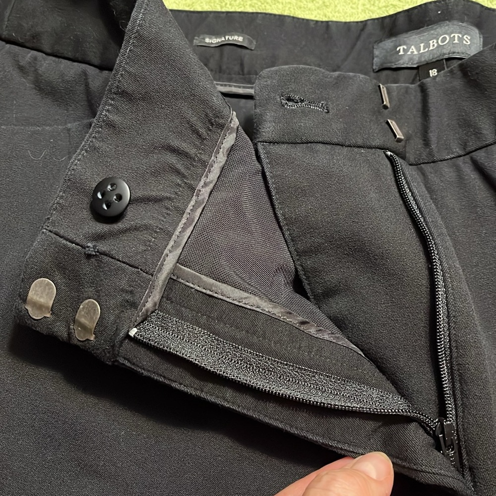 Talbots Black Straight-Leg Dress Trousers - Picture 4 of 5